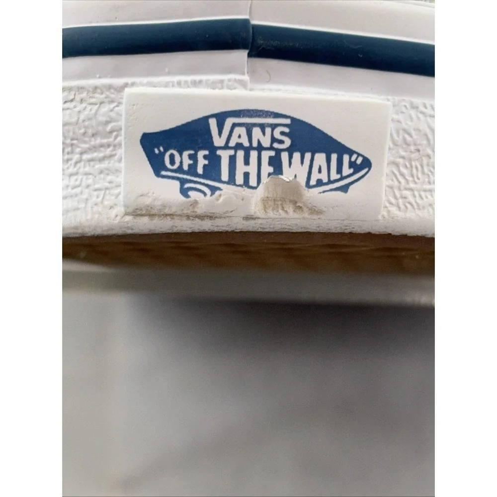 VANS Atwood Mint Green Canvas Sneakers Blue Polka Dot Insoles Women's 9.5 EUC